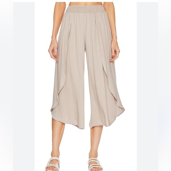 bobi Pants - Bobi Women's Wide Leg Tan Pants NWT - sold out on Revolve!